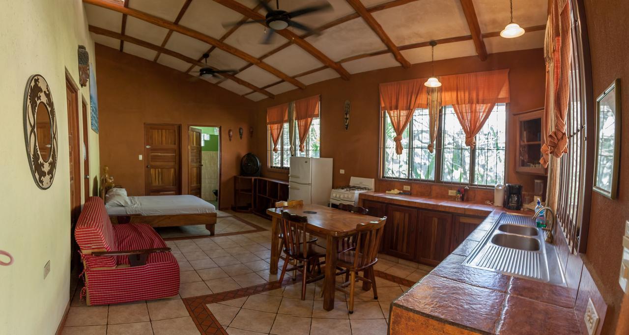 Casa Zen Guesthouse & Yoga Center Playa Santa Teresa  Esterno foto