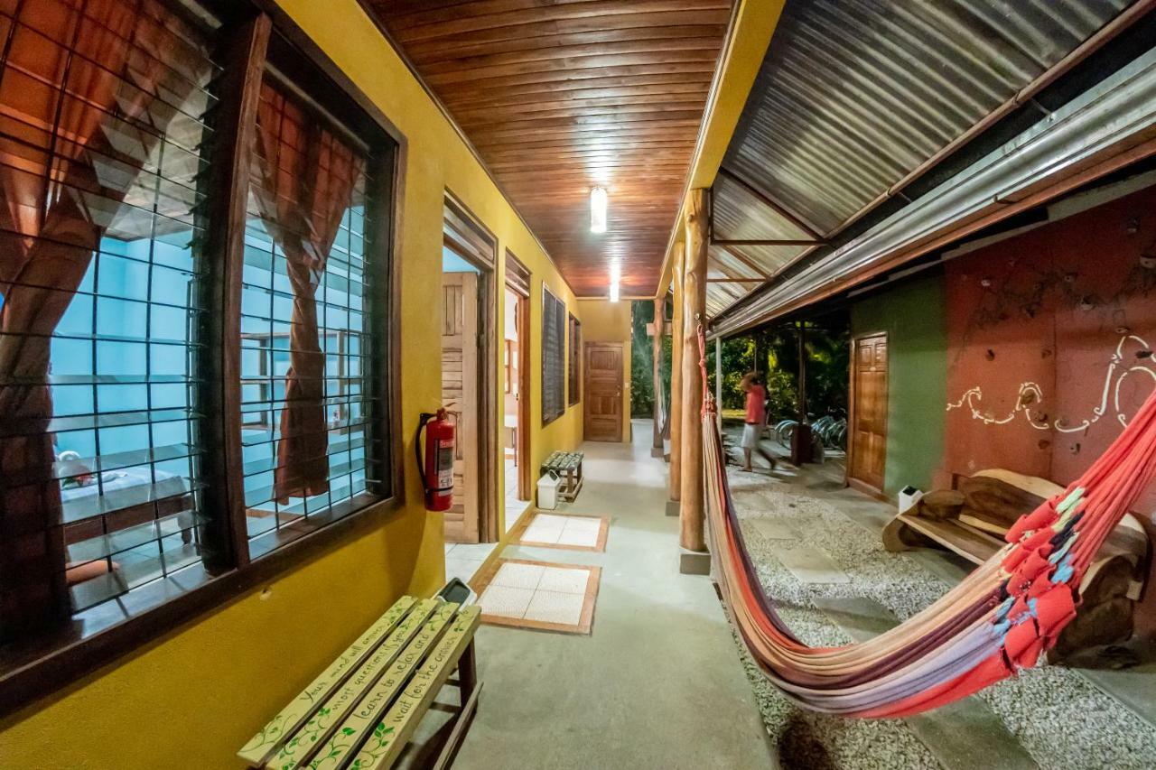 Casa Zen Guesthouse & Yoga Center Playa Santa Teresa  Esterno foto